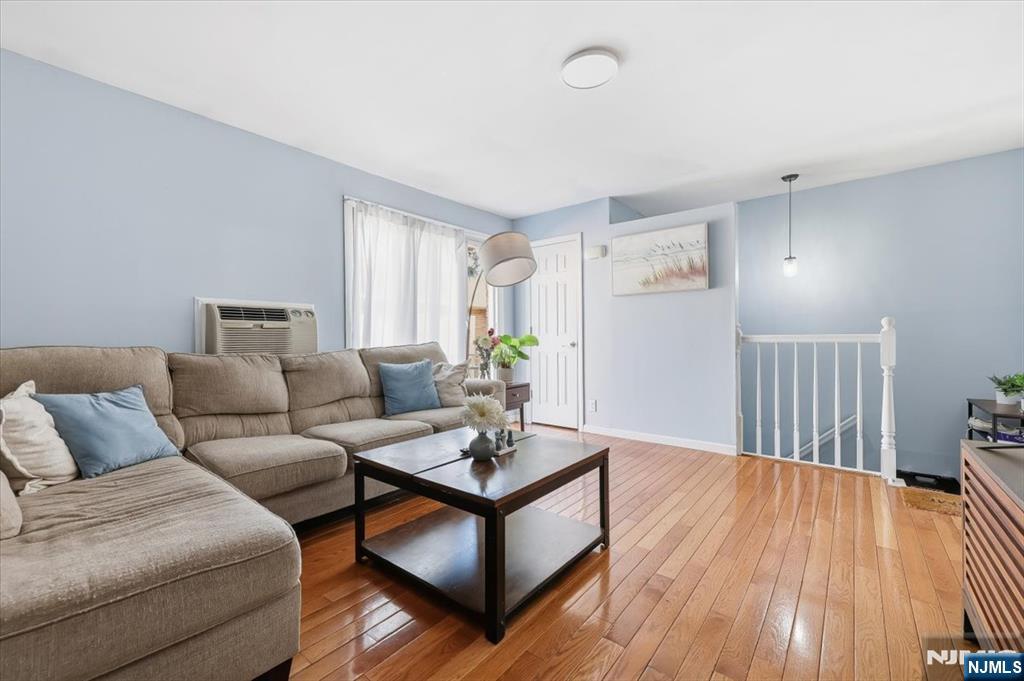 435 Teaneck Road, Unit 11 Ridgefield Park, NJ 07660 - Photo 7 of 22