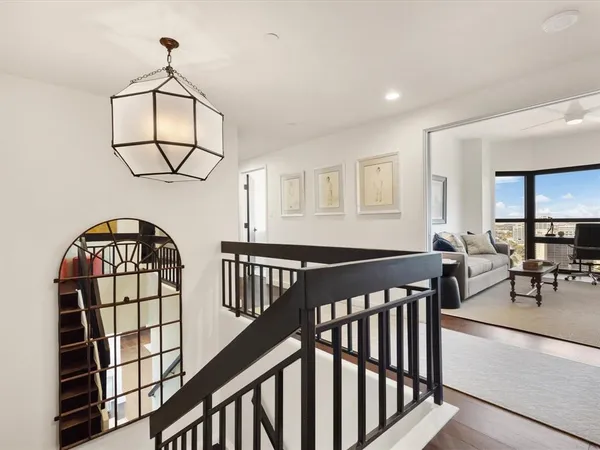 $10,000 | 3030 McKinney Avenue, Unit 2305, Dallas, TX 75204