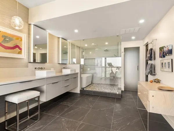 $10,000 | 3030 McKinney Avenue, Unit 2305, Dallas, TX 75204