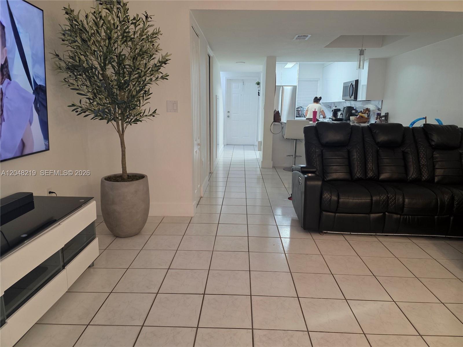 523 West 68th Street, Unit 5 Hialeah, FL 33014 - Photo 3 of 36