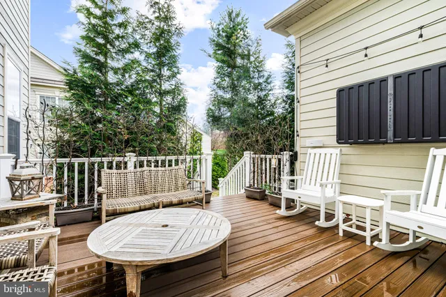 $1,000,000 | 4841 East Blossom Drive, Doylestown, PA 18902