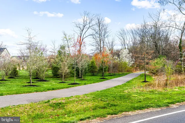 $1,000,000 | 4841 East Blossom Drive, Doylestown, PA 18902