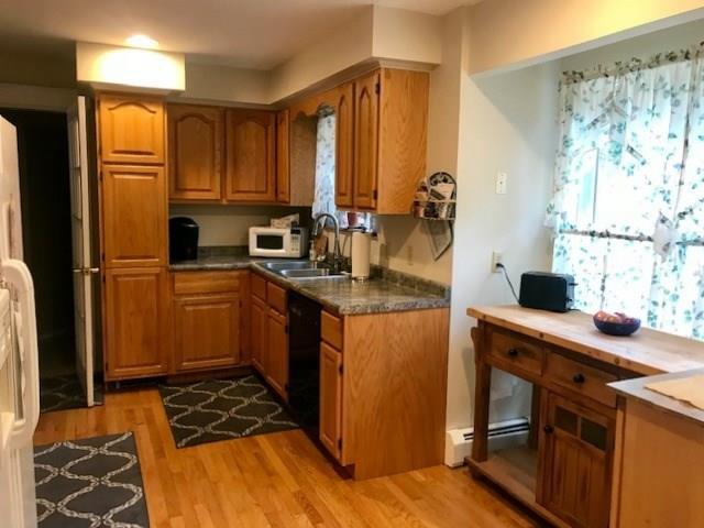 203 Waterville Road South China, ME 04358 - Photo 4 of 33 Kitchen