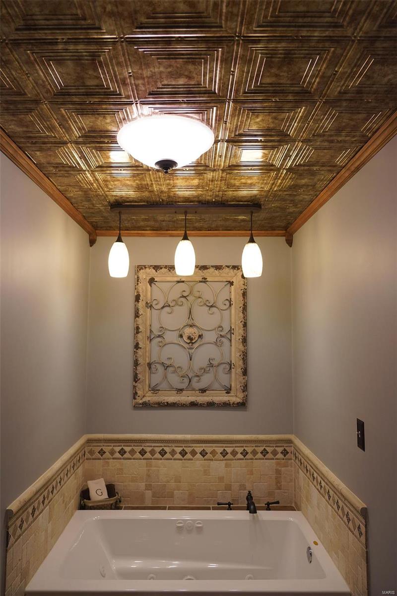 450 Oak Hill Road, Unit A Pittsfield, IL 62363 - Photo 32 of 74 Gallery Image 32