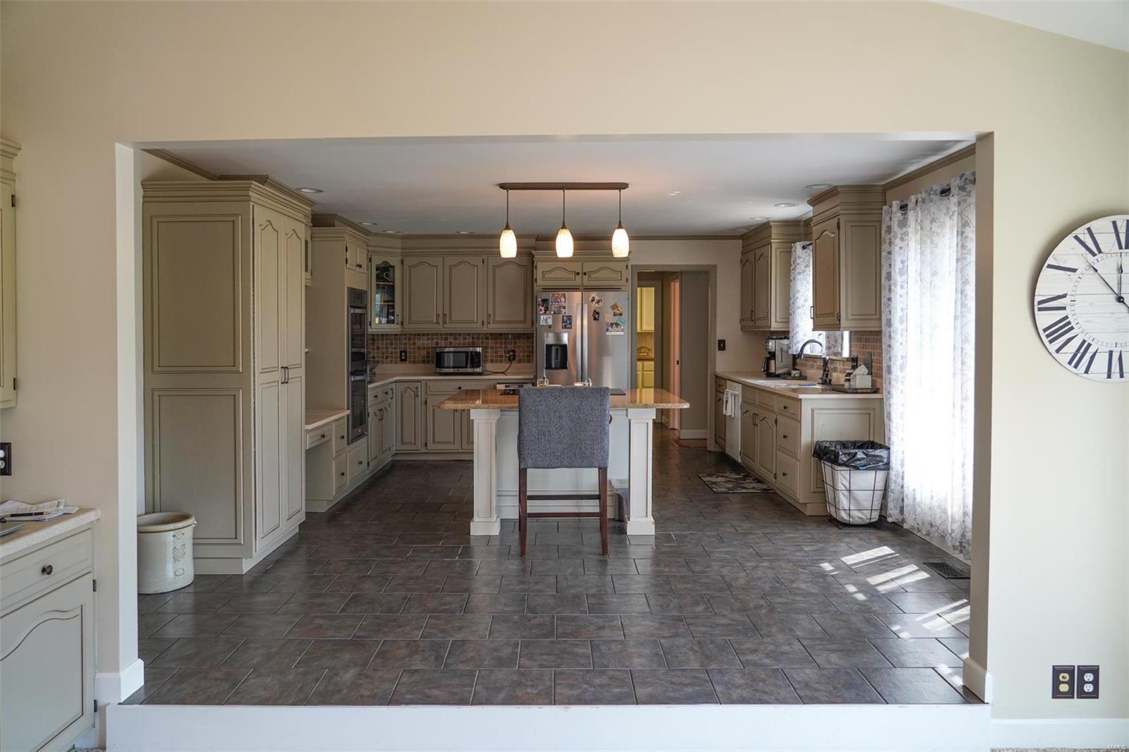 450 Oak Hill Road, Unit A Pittsfield, IL 62363 - Photo 48 of 74 Gallery Image 48