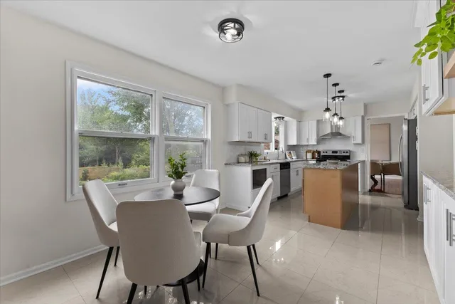 $715,000 | 3600 Windemere Drive, Ann Arbor, MI 48105