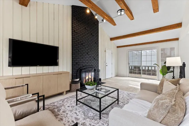 $715,000 | 3600 Windemere Drive, Ann Arbor, MI 48105