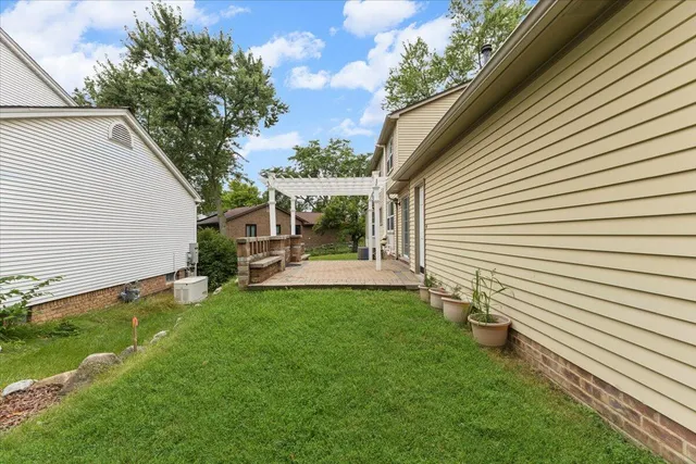 $715,000 | 3600 Windemere Drive, Ann Arbor, MI 48105