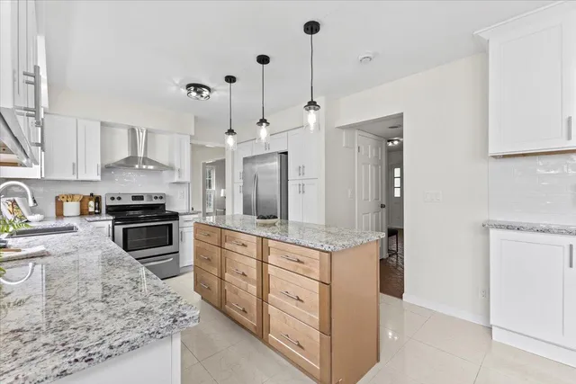 $715,000 | 3600 Windemere Drive, Ann Arbor, MI 48105