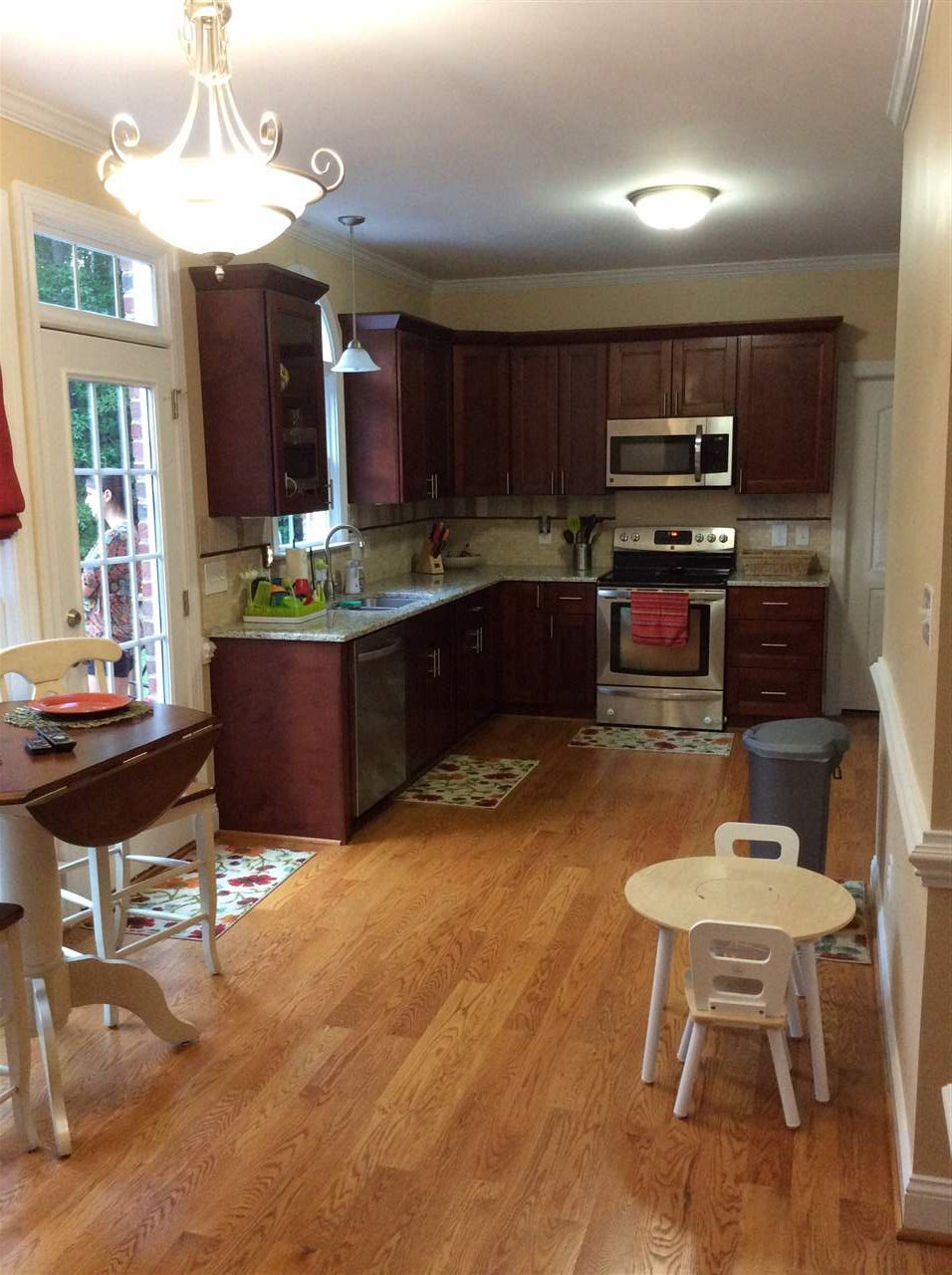 4605 Cross Brook Lane Raleigh, NC 27610 - Photo 6 of 23 Kitchen