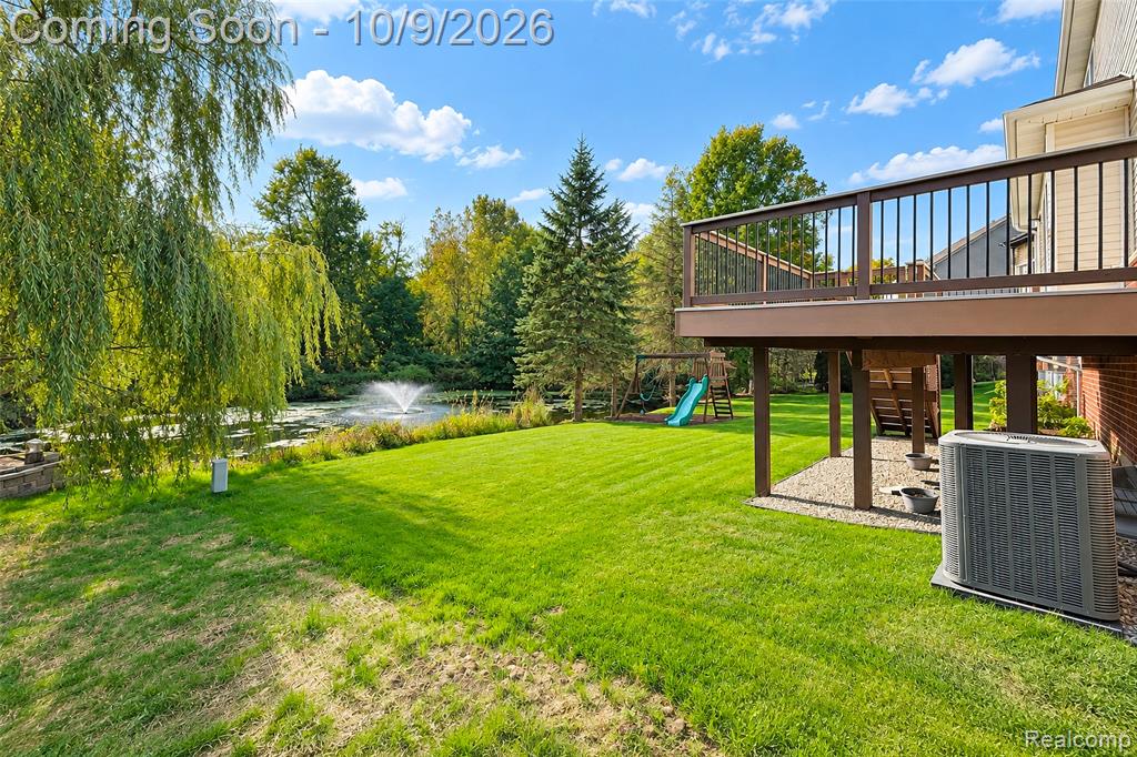 27363 Victoria Road Novi, MI 48374 - Photo 64 of 67 Gallery Image 64