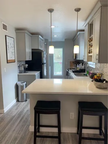 $2,000 | 2450 Wickersham Lane, Unit F602, Austin, TX 78741