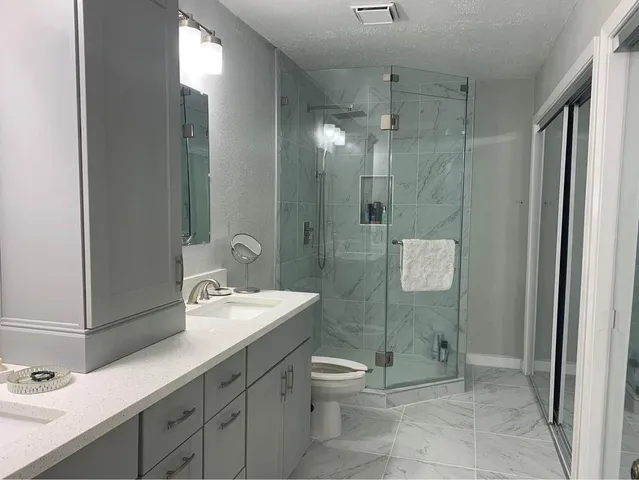 $2,000 | 2450 Wickersham Lane, Unit F602, Austin, TX 78741