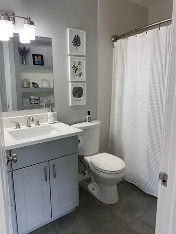 $2,000 | 2450 Wickersham Lane, Unit F602, Austin, TX 78741