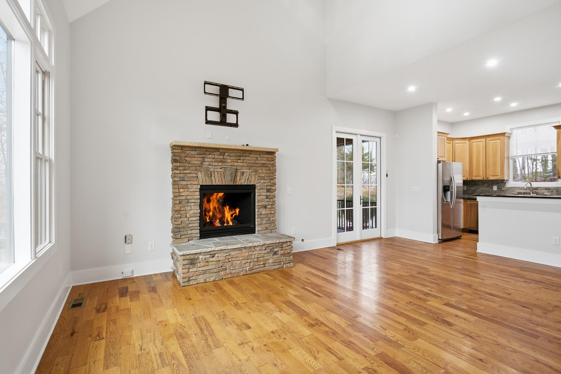 207 Cliffside Trail Pickens, SC 29671 - Photo 3 of 49