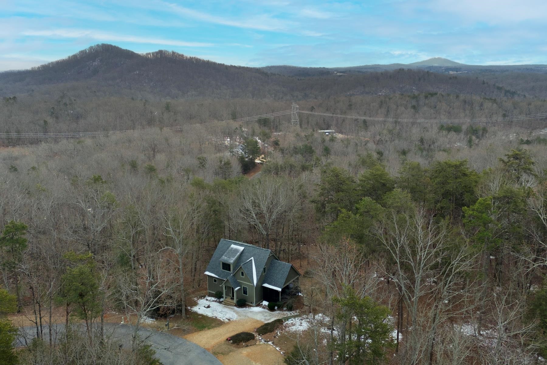 207 Cliffside Trail Pickens, SC 29671 - Photo 7 of 49