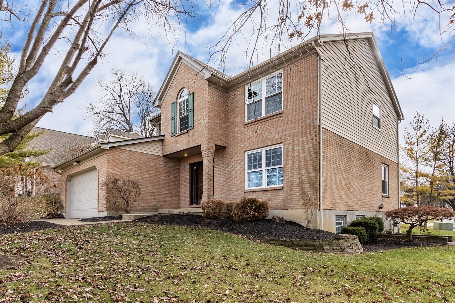 4211 Paul Road Cincinnati, OH 45238 - Photo 3 of 35 Gallery Image 3