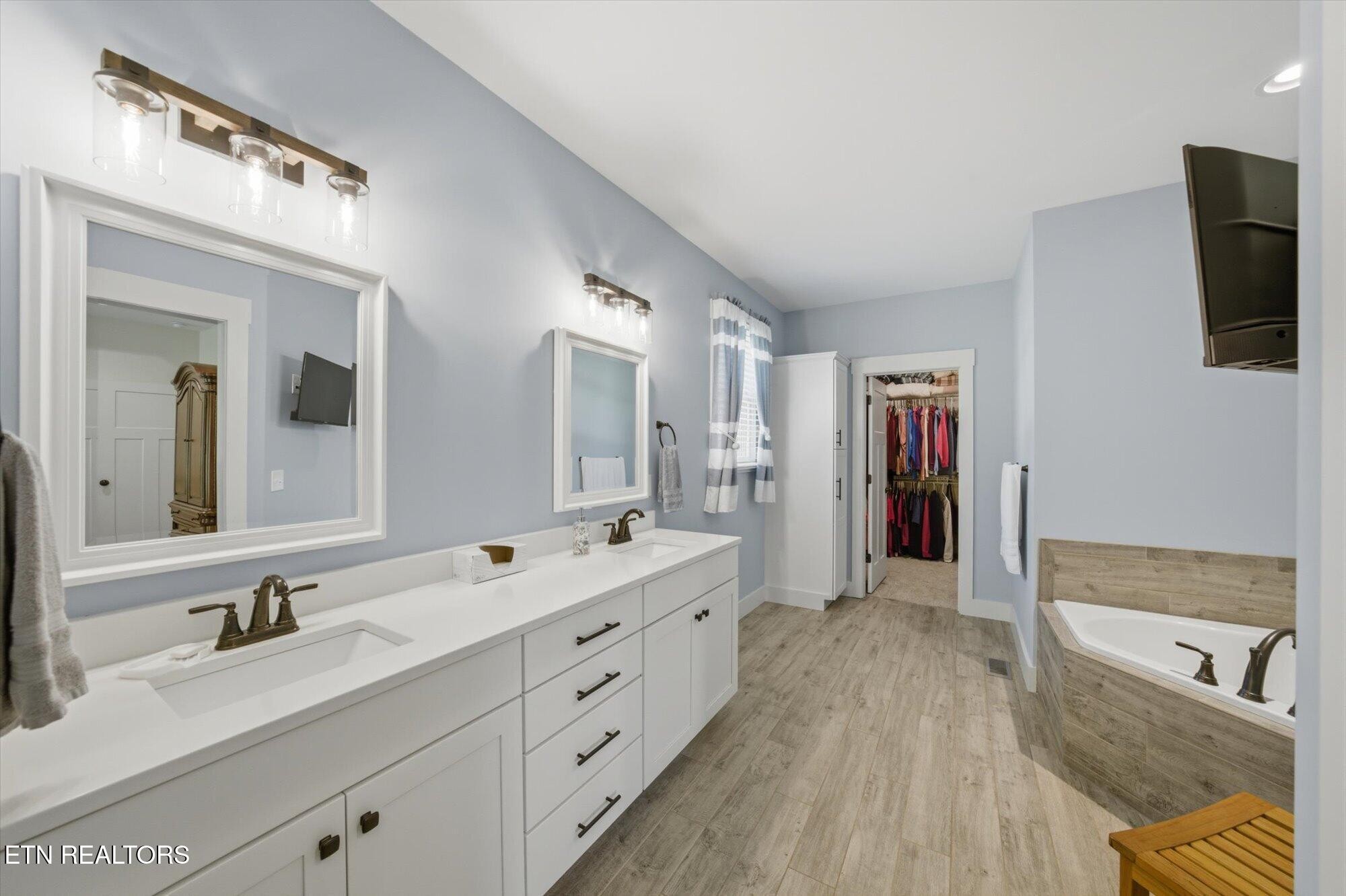 1402 Rippling Waters Circle Sevierville, TN 37876 - Photo 23 of 41 Gallery Image 23