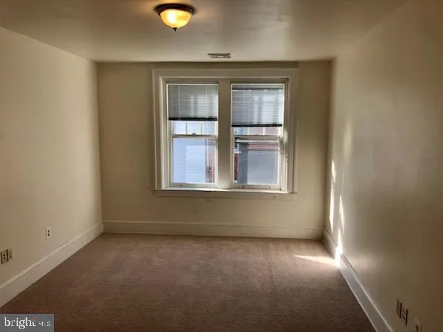 $1,250 | 29 North 3rd Street, Unit 1, Oxford, PA 19363