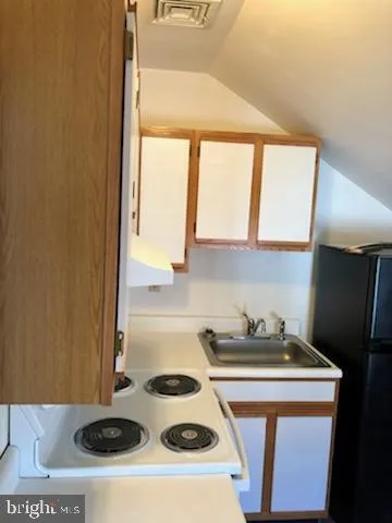 $1,250 | 29 North 3rd Street, Unit 1, Oxford, PA 19363