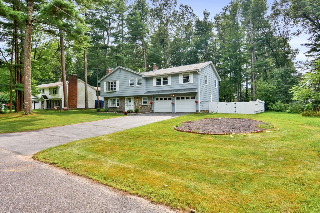 28 Ledgewood Road Framingham, MA 01701 - Photo 2 of 41 Gallery Image 2