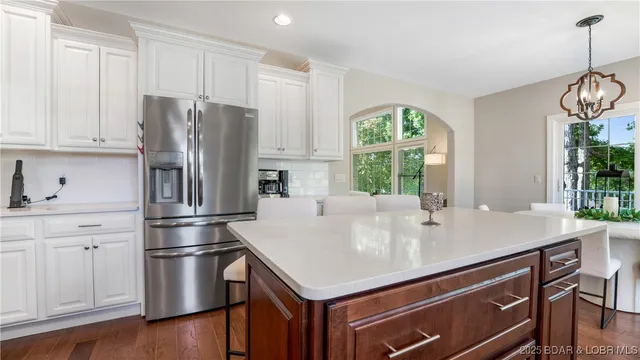 $485,000 | 37 Via Da Contro, Sunrise Beach, MO 65079