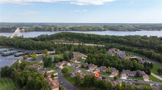 $485,000 | 37 Via Da Contro, Sunrise Beach, MO 65079