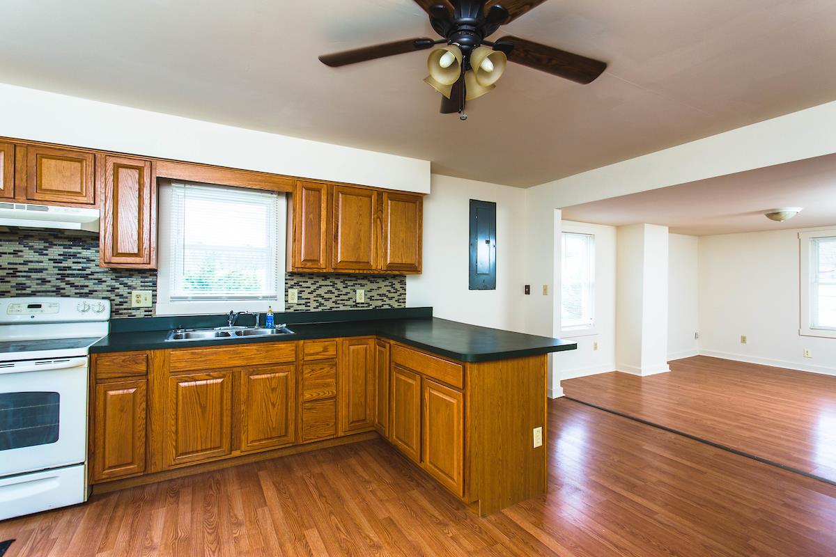 568 Fleeburg Road Shenandoah, VA 22849 - Photo 3 of 23 Gallery Image 3