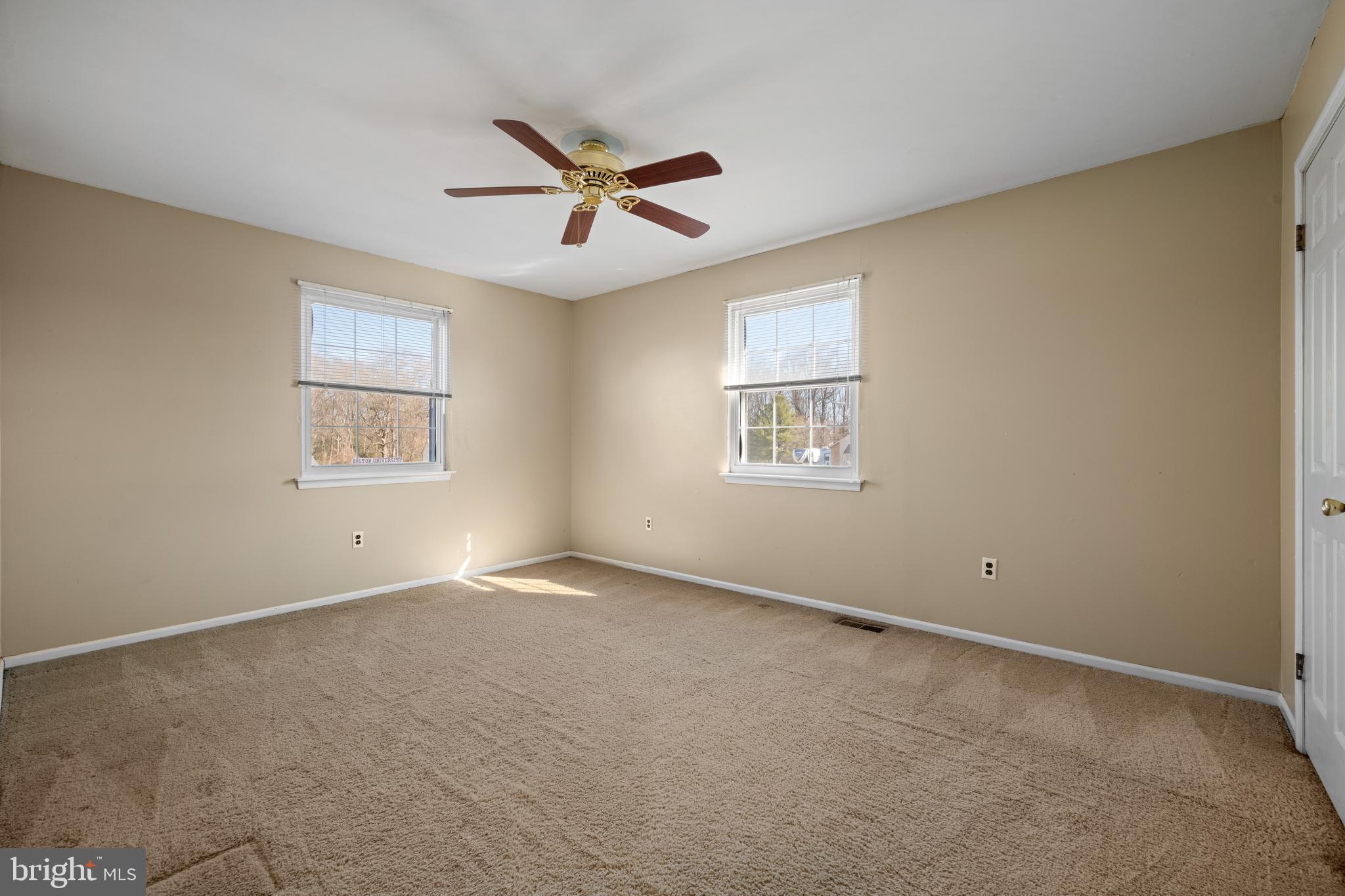 1 Hickory Circle Sewell, NJ 08080 - Photo 22 of 27 Bed #3