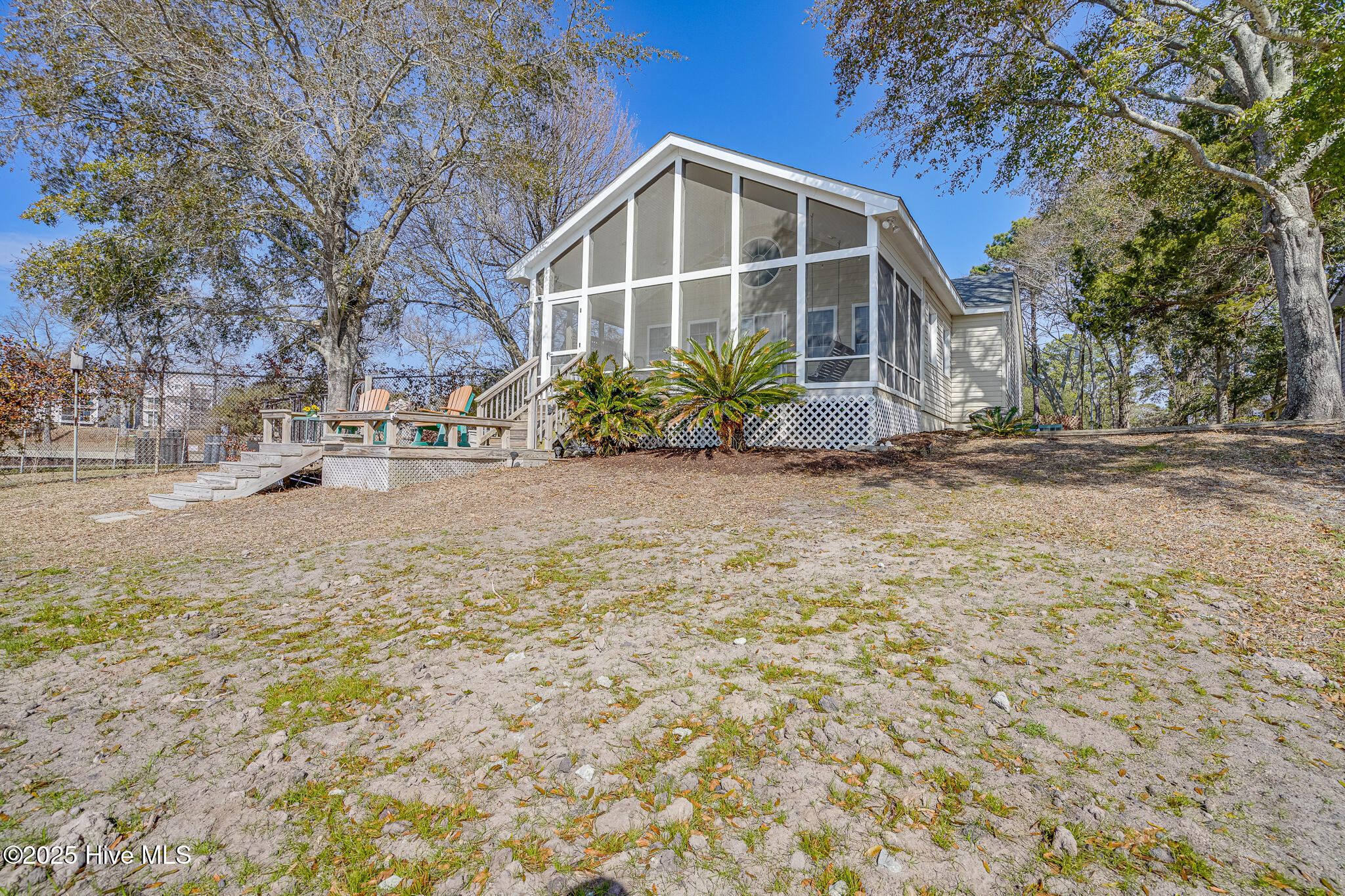 135 Minnesott Beach Road Minnesott Beach, NC 28510 - Photo 21 of 35 135 Minnesott Beach Rd _ Exterior (14 of