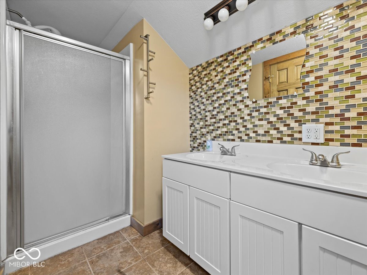 7791 Georgetown Road Nineveh, IN 46164 - Photo 38 of 39 Gallery Image 38