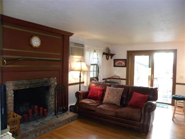 58 Old Farm Road Sturbridge, MA 01566 - Photo 3 of 30 Gallery Image 3