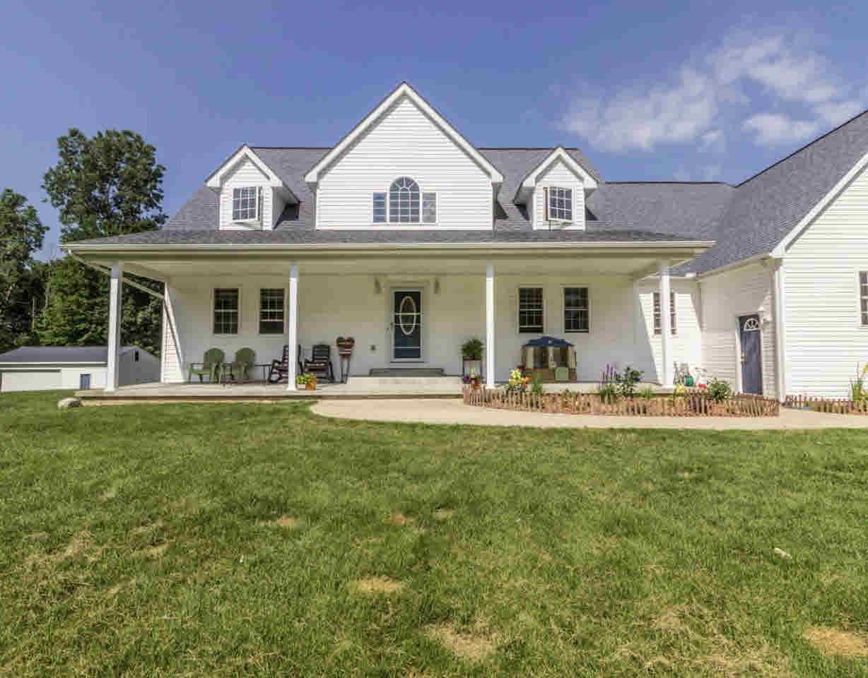 7489 Denton Hill Road Fenton, MI 48430 - Photo 34 of 40 21345165-33.JPG