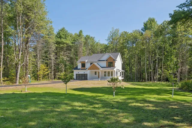 $949,000 | 8 Statler Lane, Freeport, ME 04032