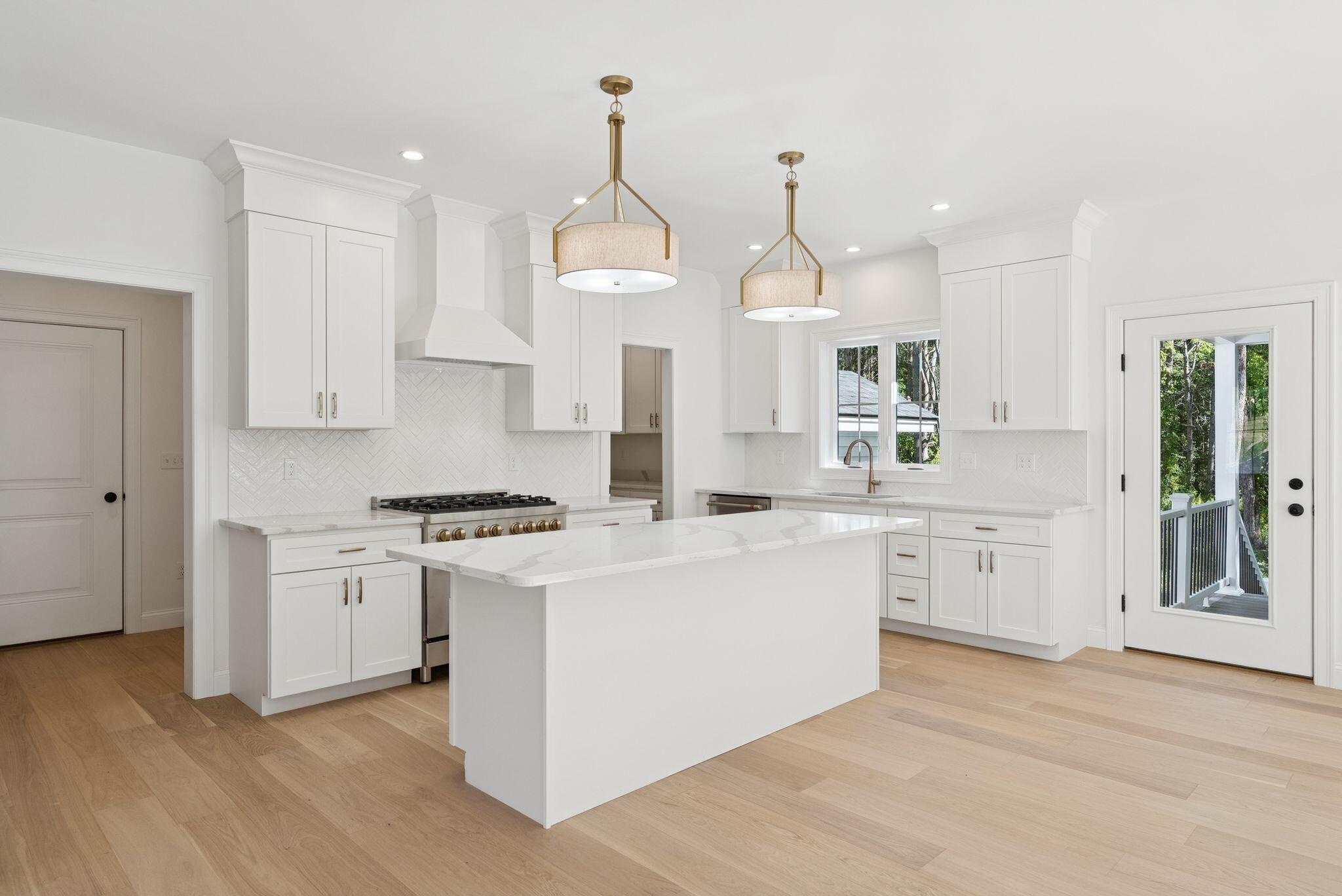 8 Statler Lane Freeport, ME 04032 - Photo 6 of 61 36_DSC07715