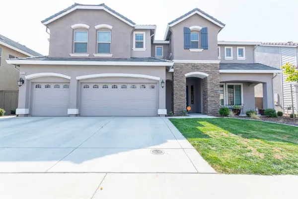 $1,050,000 | 3049 Stonington Drive, Roseville, CA 95747