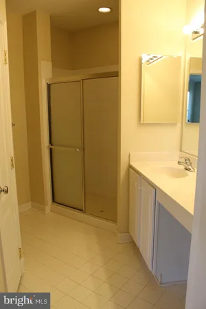 $3,185 | 5801 Clipper Lane, Unit 406, Clarksville, MD 21029