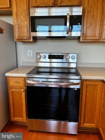 $3,185 | 5801 Clipper Lane, Unit 406, Clarksville, MD 21029