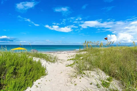 $850,000 | 2800 North Hwy A1A, Unit PH01, Hutchinson Island, FL 34949