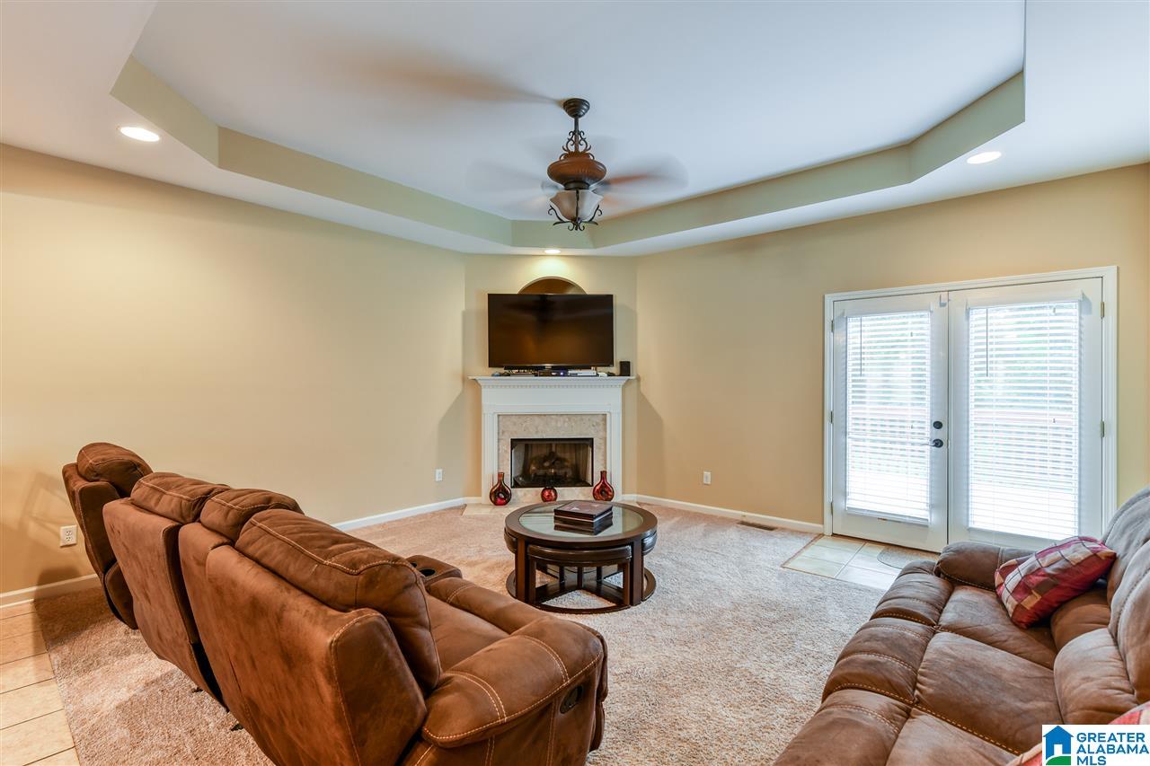 321 9th Street Pleasant Grove, AL 35127 - Photo 8 of 46