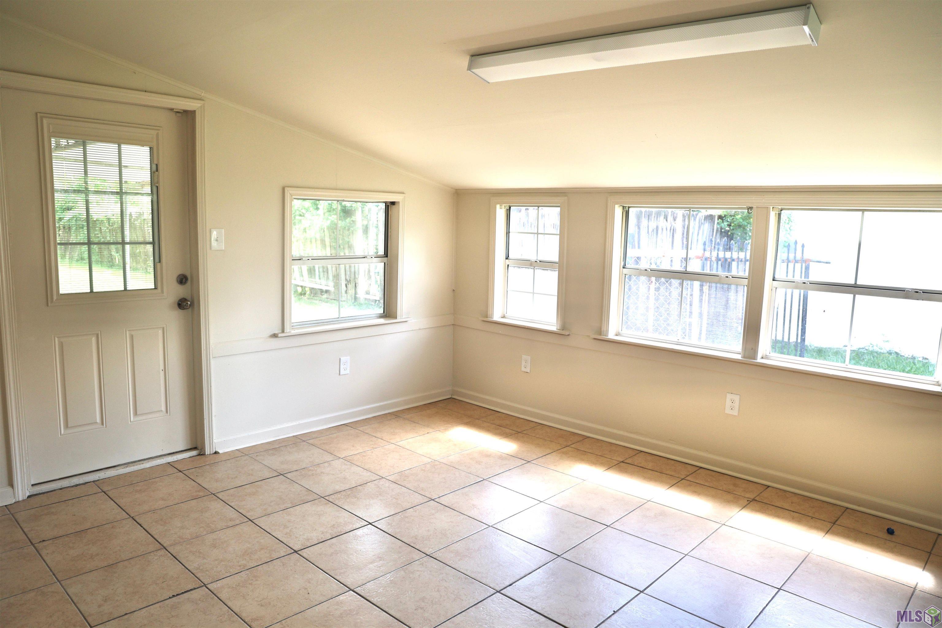 10716 Cletus Drive Baton Rouge, LA 70815 - Photo 9 of 10 Gallery Image 9