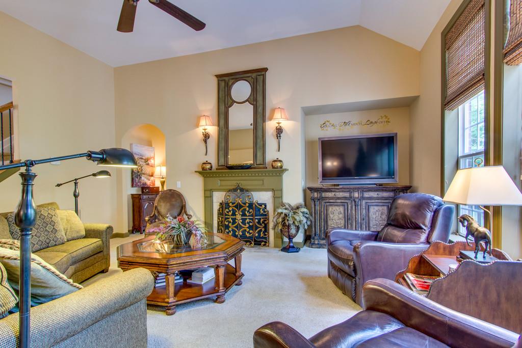 5516 Rathkeale Lane Franklin, TN 37067 - Photo 7 of 24 Gallery Image 7