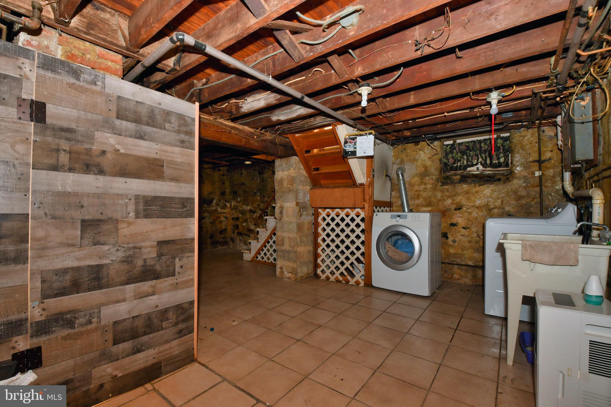 58 Broadship Road Baltimore, MD 21222 - Photo 30 of 40 Basement