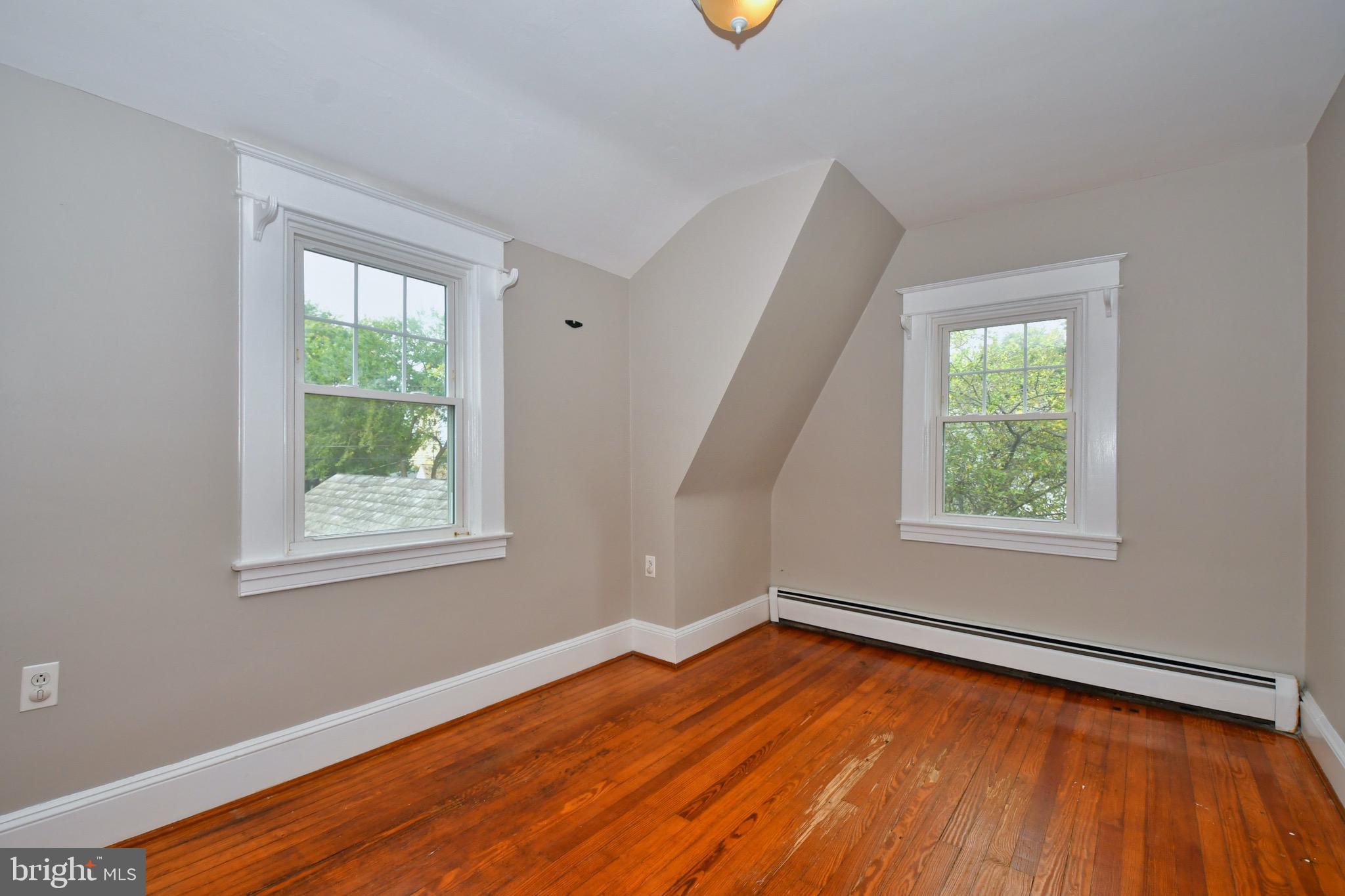 58 Broadship Road Baltimore, MD 21222 - Photo 31 of 40 Bedroom 3
