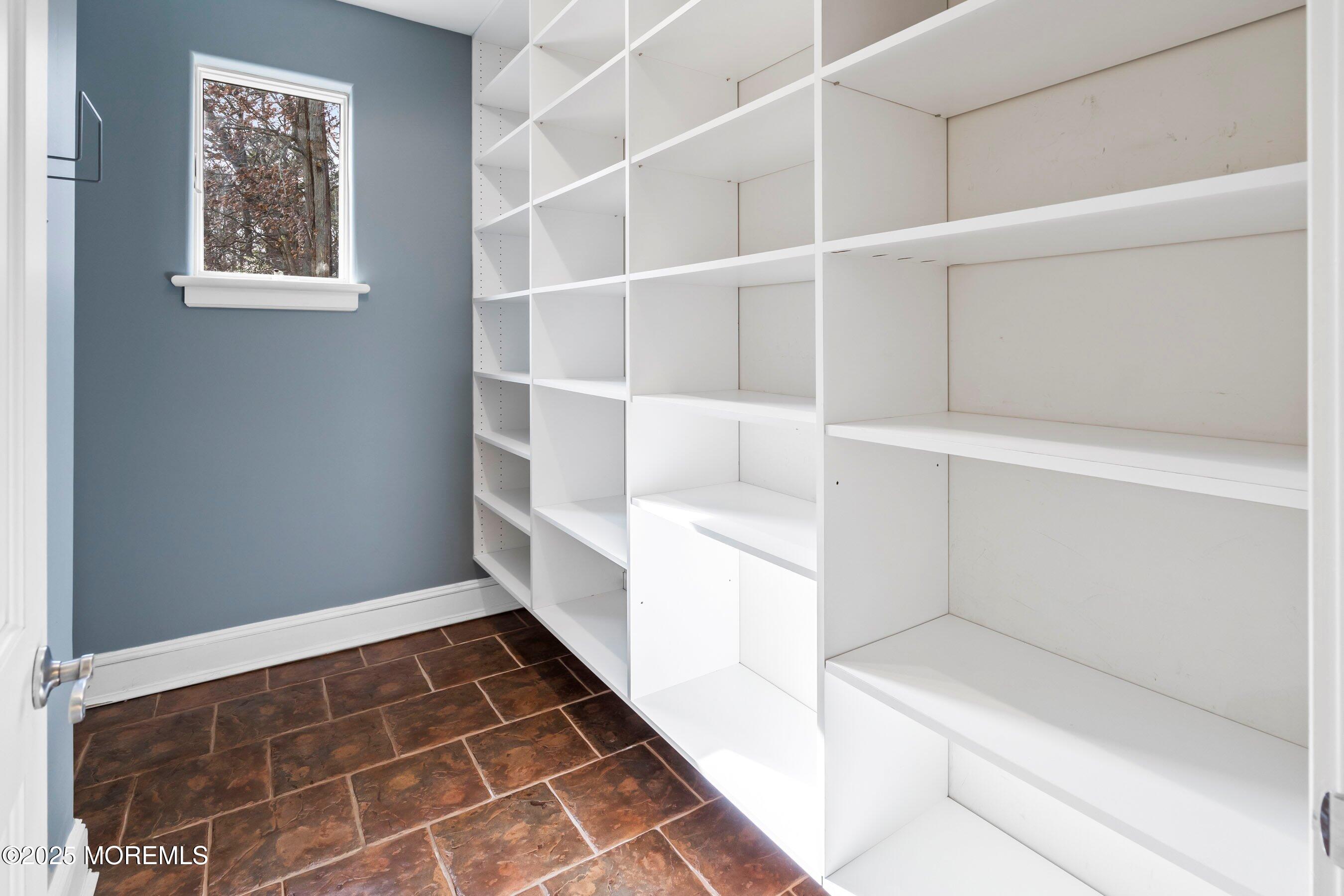 618 Turkey Point Road Brick, NJ 08724 - Photo 37 of 100 37-Closet 1