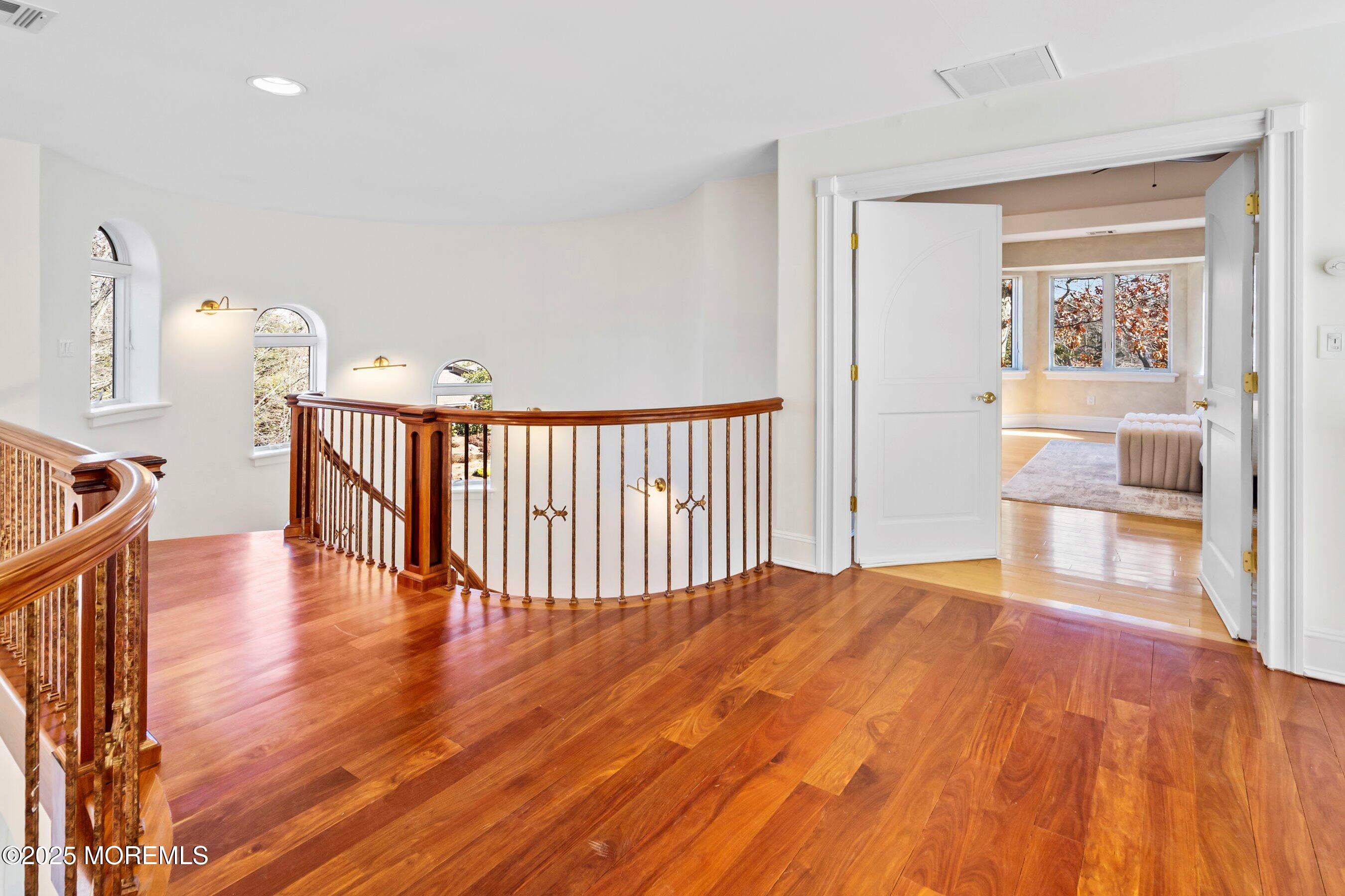 618 Turkey Point Road Brick, NJ 08724 - Photo 41 of 100 41-Landing 1A