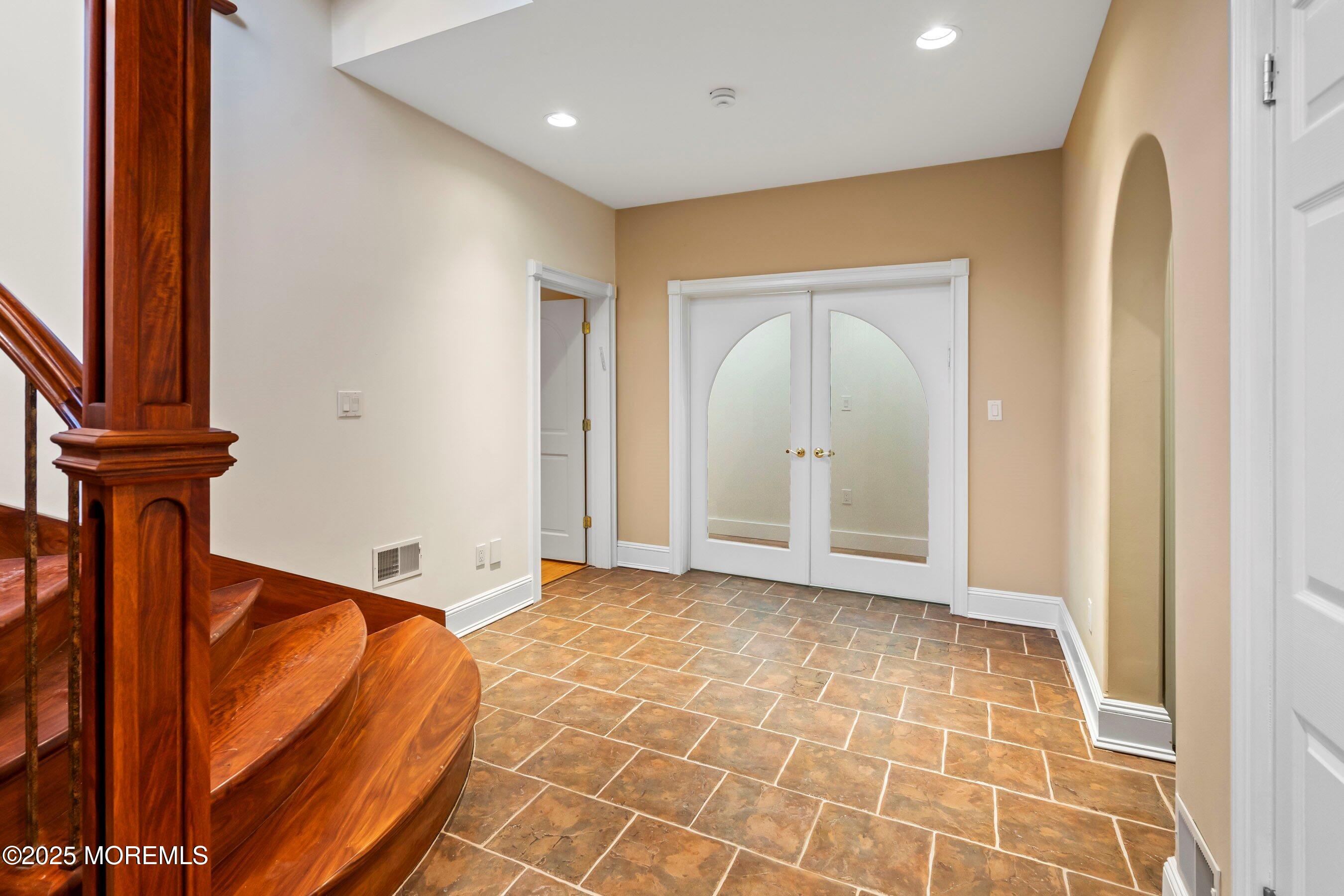 618 Turkey Point Road Brick, NJ 08724 - Photo 64 of 100 61-Mudroom
