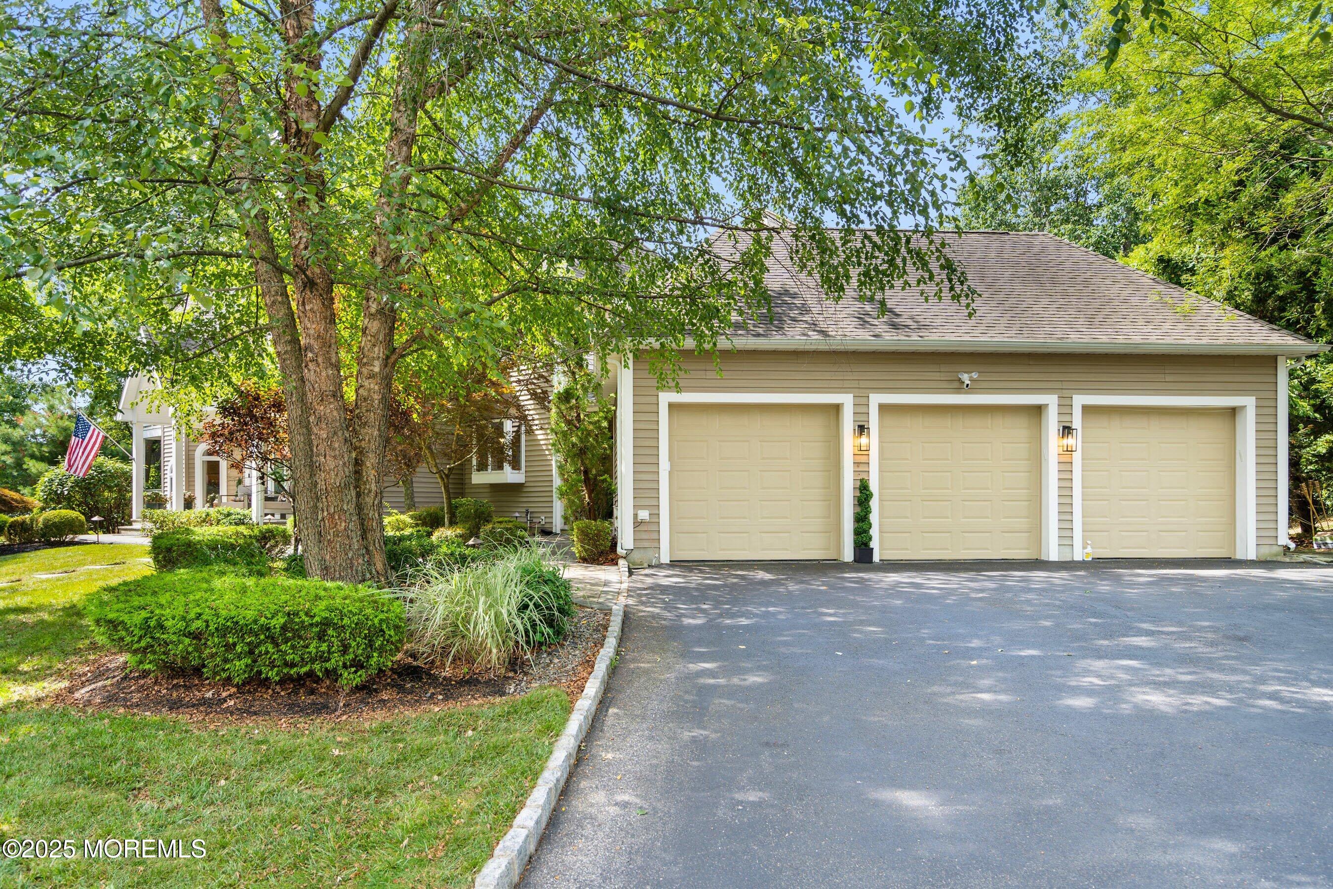 618 Turkey Point Road Brick, NJ 08724 - Photo 8 of 100 09-Driveway NEW
