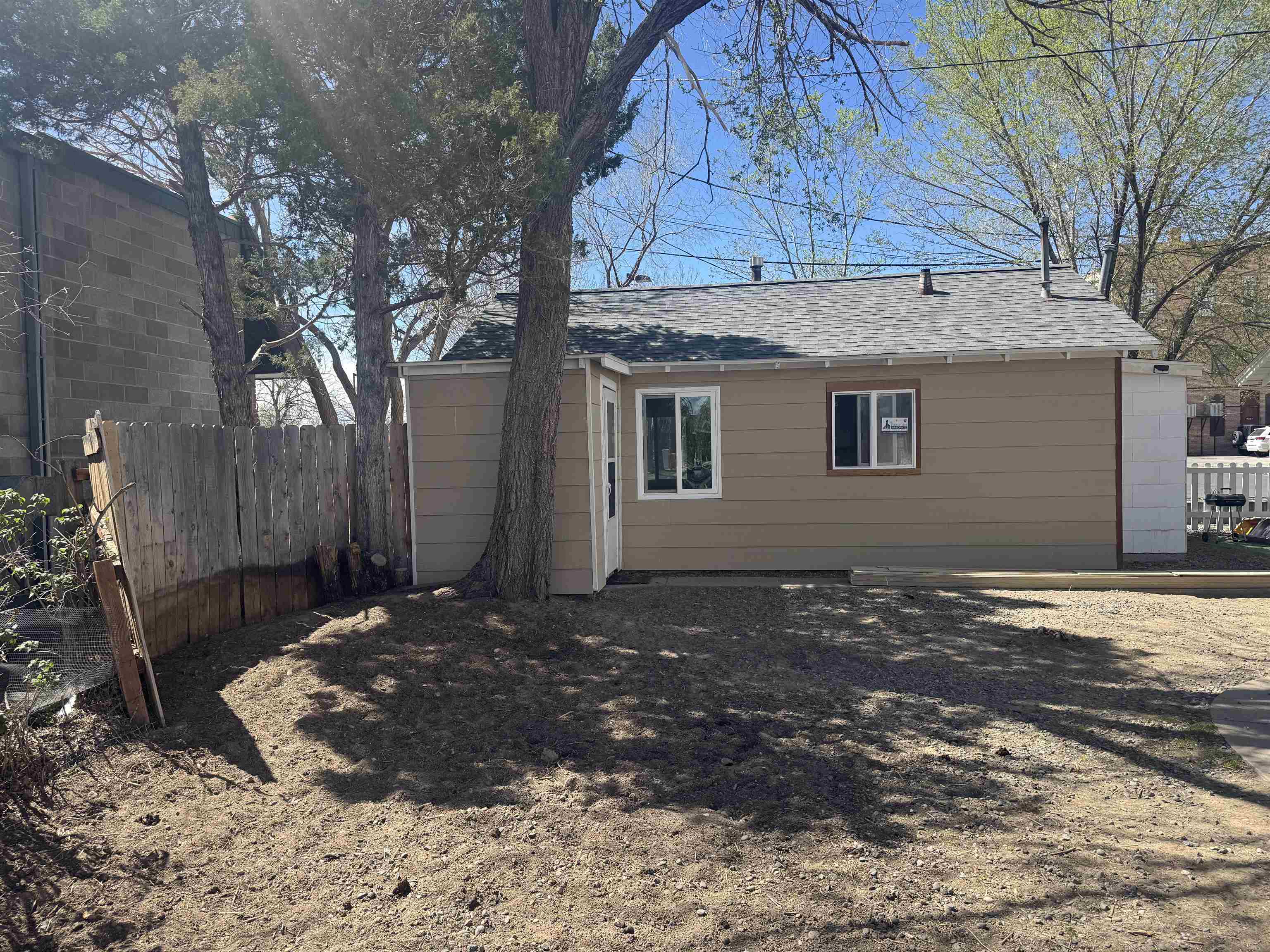 116 South 5th Street East Riverton, WY 82501 - Photo 3 of 50