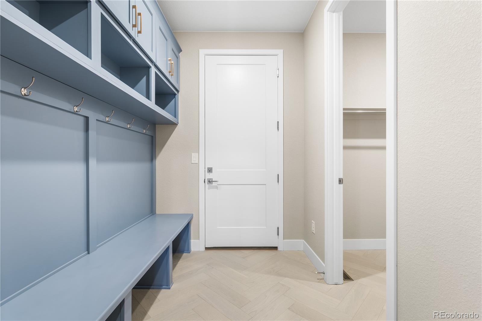11293 Tenor Trail Lone Tree, CO 80134 - Photo 29 of 50 a view of an entryway with hallway